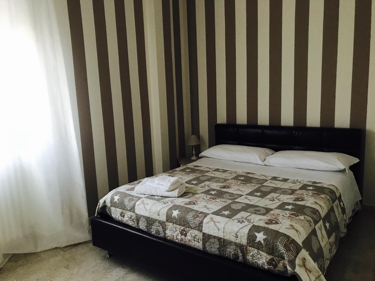 B&B In Centro Фоджа Екстер'єр фото